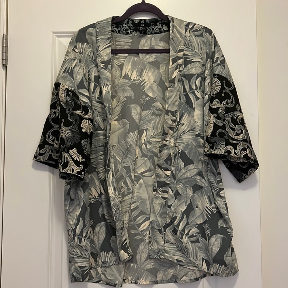 HnM kimono